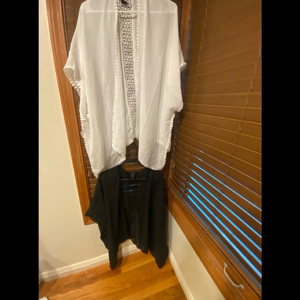 Steve Madden Kimonos